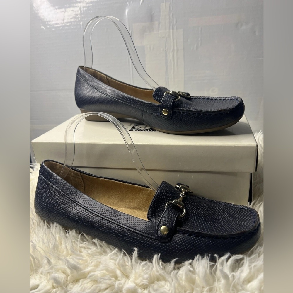 Naturalizer Georgia Moc Loafers
Womens 10 M Black Slip On Casual
Comfort Shoes